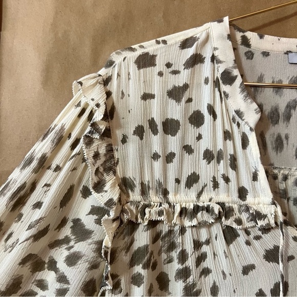 Rails | Lydia Top in Puma Ruffle Neck Tie Popover Top Rayon Chiffon Size S - Picture 6 of 13